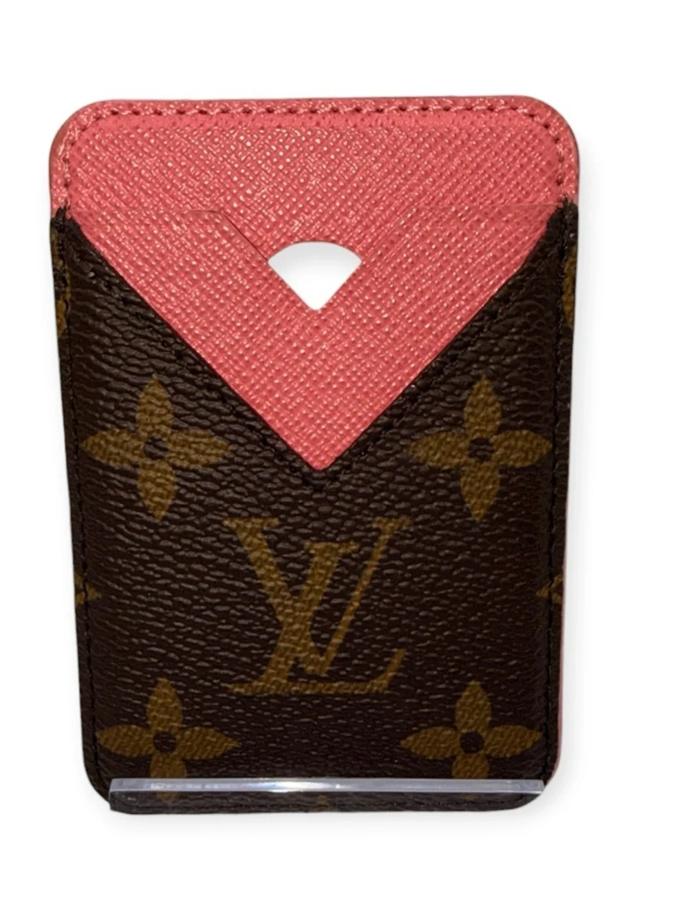 Louis Vuitton Magnetic Card Holder Monogram Tender Bliss MagSafe NIB